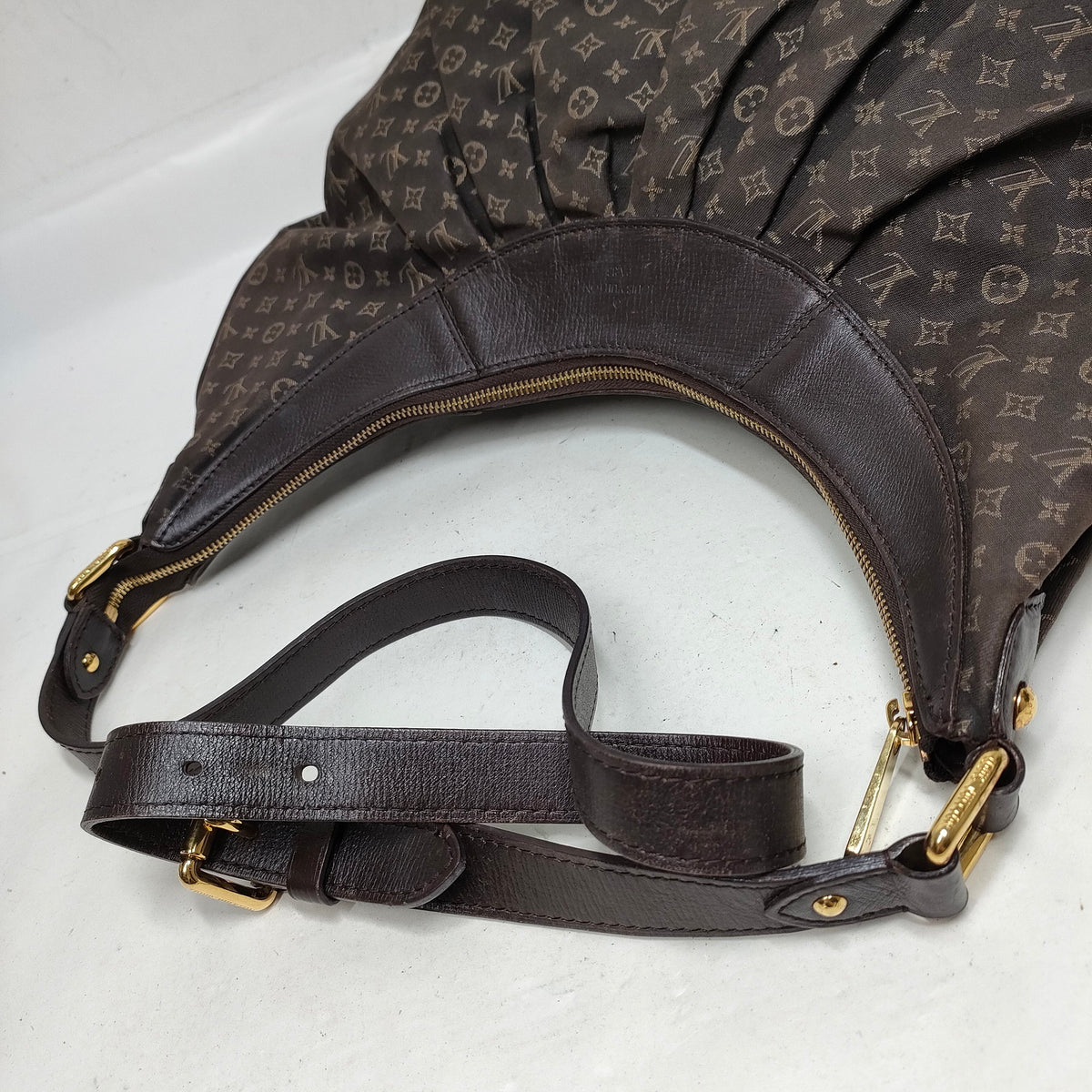 Louis Vuitton Rhapsodie MM Monogram Idylle AR0131 — imagen 4