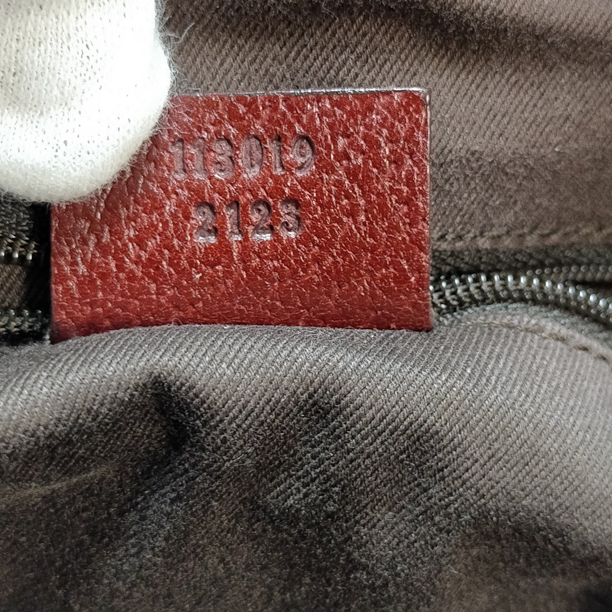 Gucci 1130192123 MIB-0007 — imagen 9
