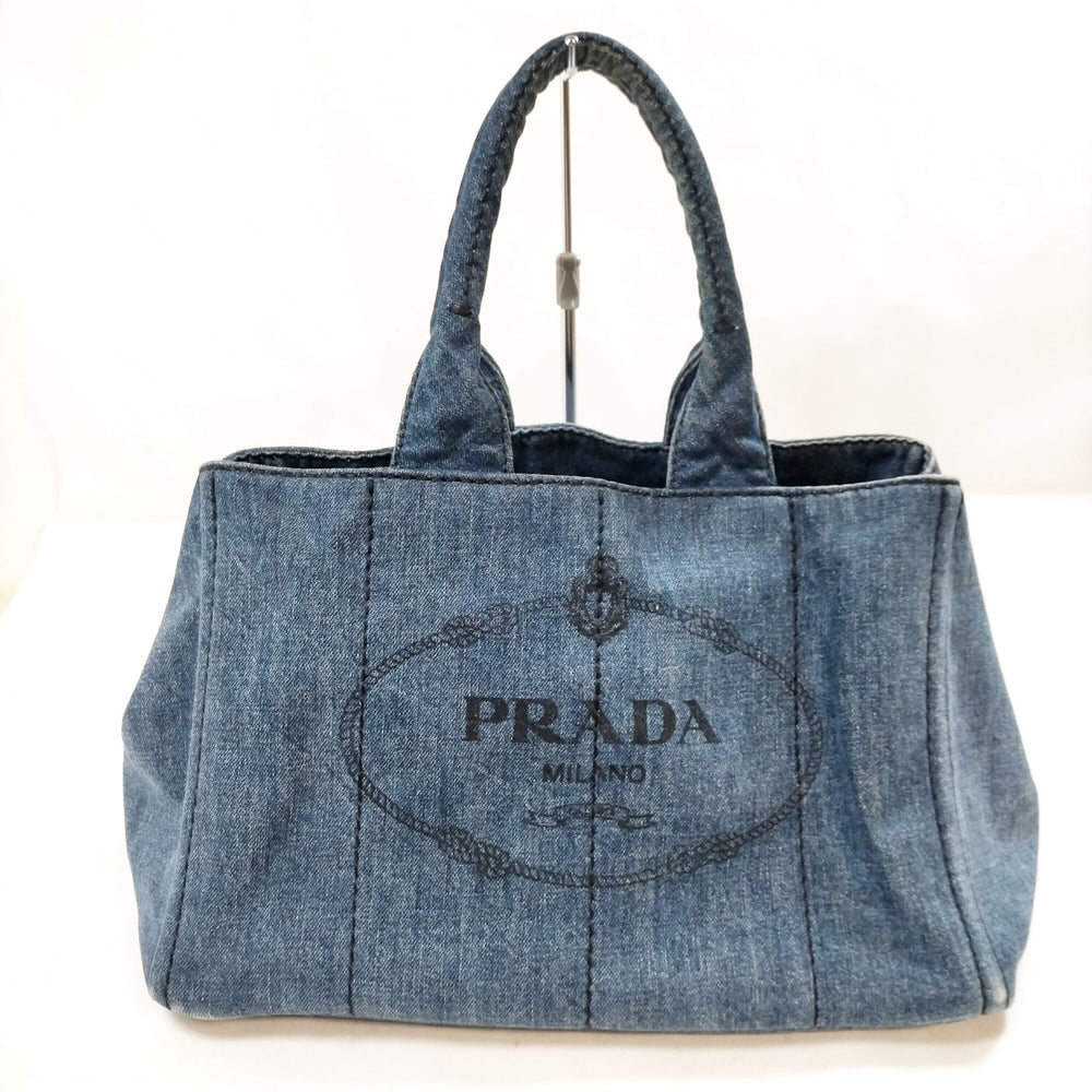 Prada 110 — bolso tote de denim azul marino — imagen 1