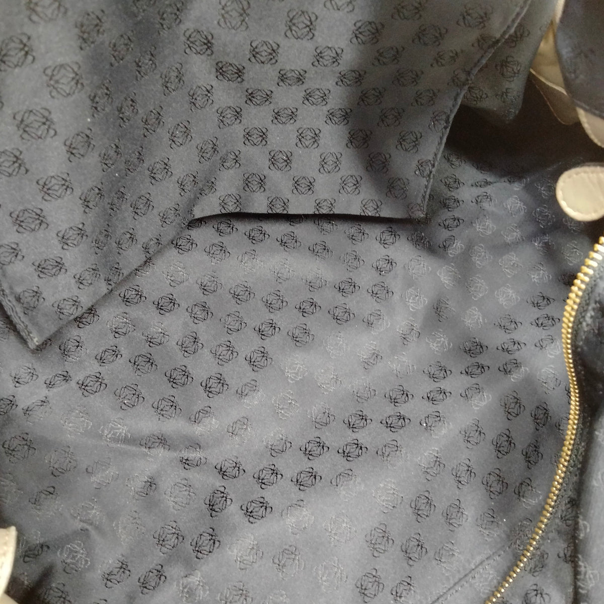 LOEWE 3135302 — bolso de mano de piel marrón — imagen 13