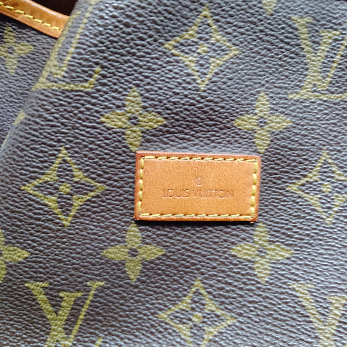 Louis Vuitton Saumur 30 Monogram — bandolera marrón — imagen 7