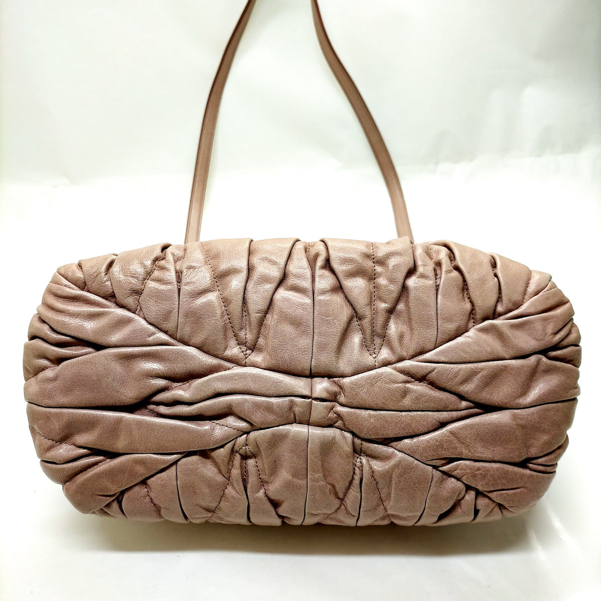 Miu Miu 1946002 — bolso de mano de piel rosa con correa — imagen 5