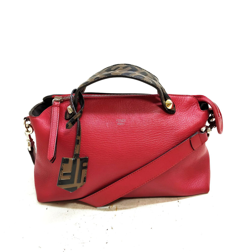 Fendi — bolso de mano de piel roja — imagen 1